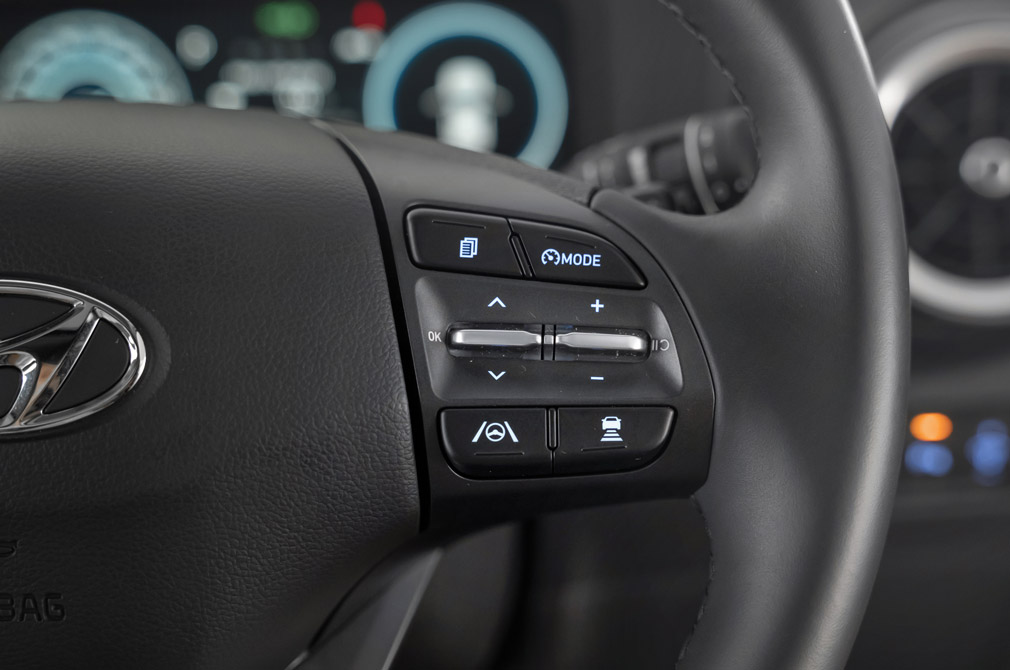 Hyundai Singapore KONA Electric steering wheel controls