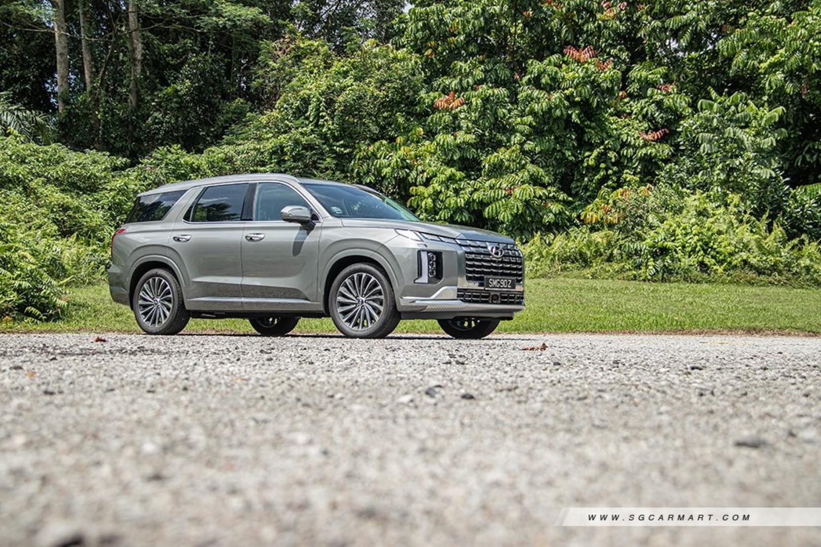 Car Review: Hyundai Palisade updates to improve overall quality of life for passengers - sgcarmart